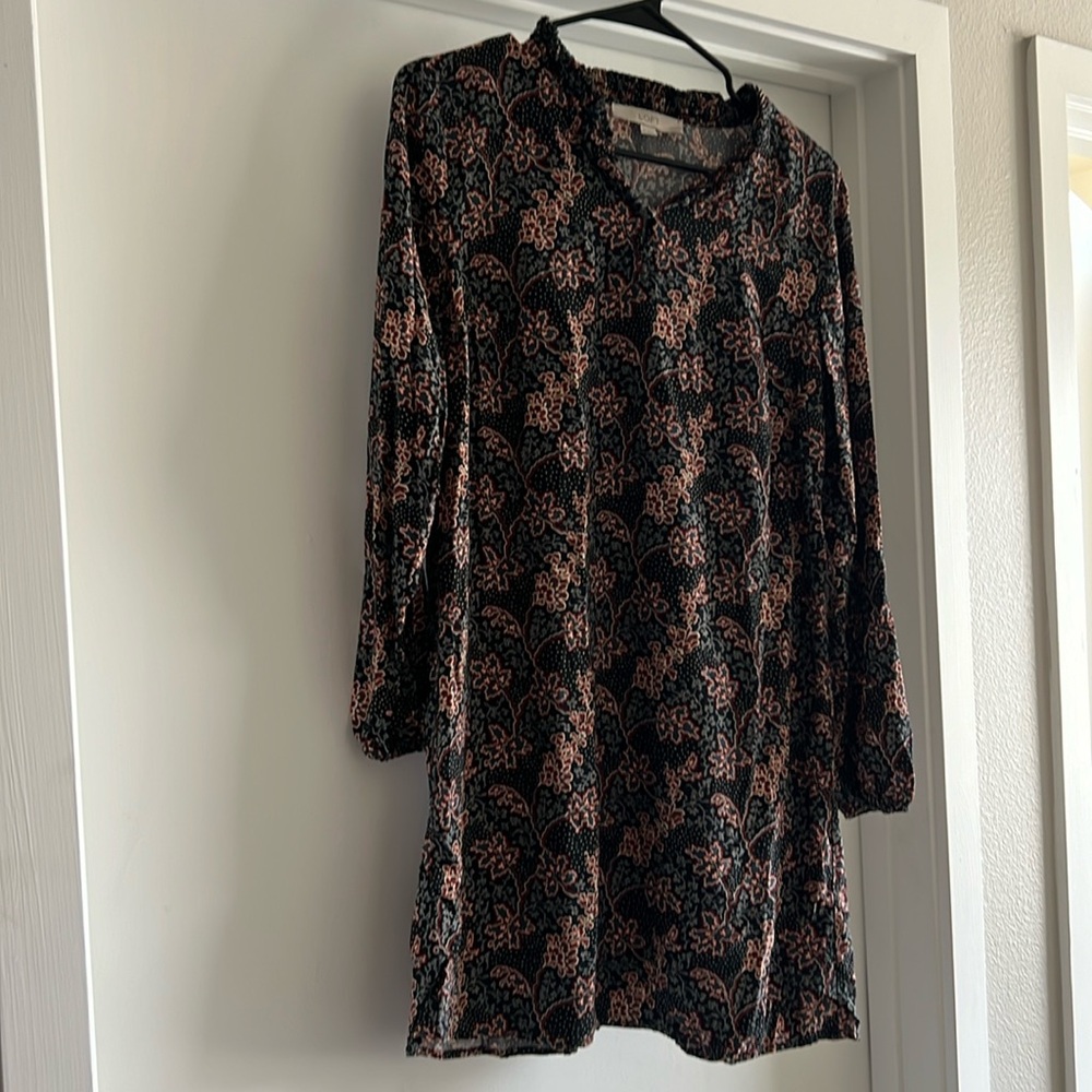 NWOT LOFT Women’s midi dress LONG SLEEVES